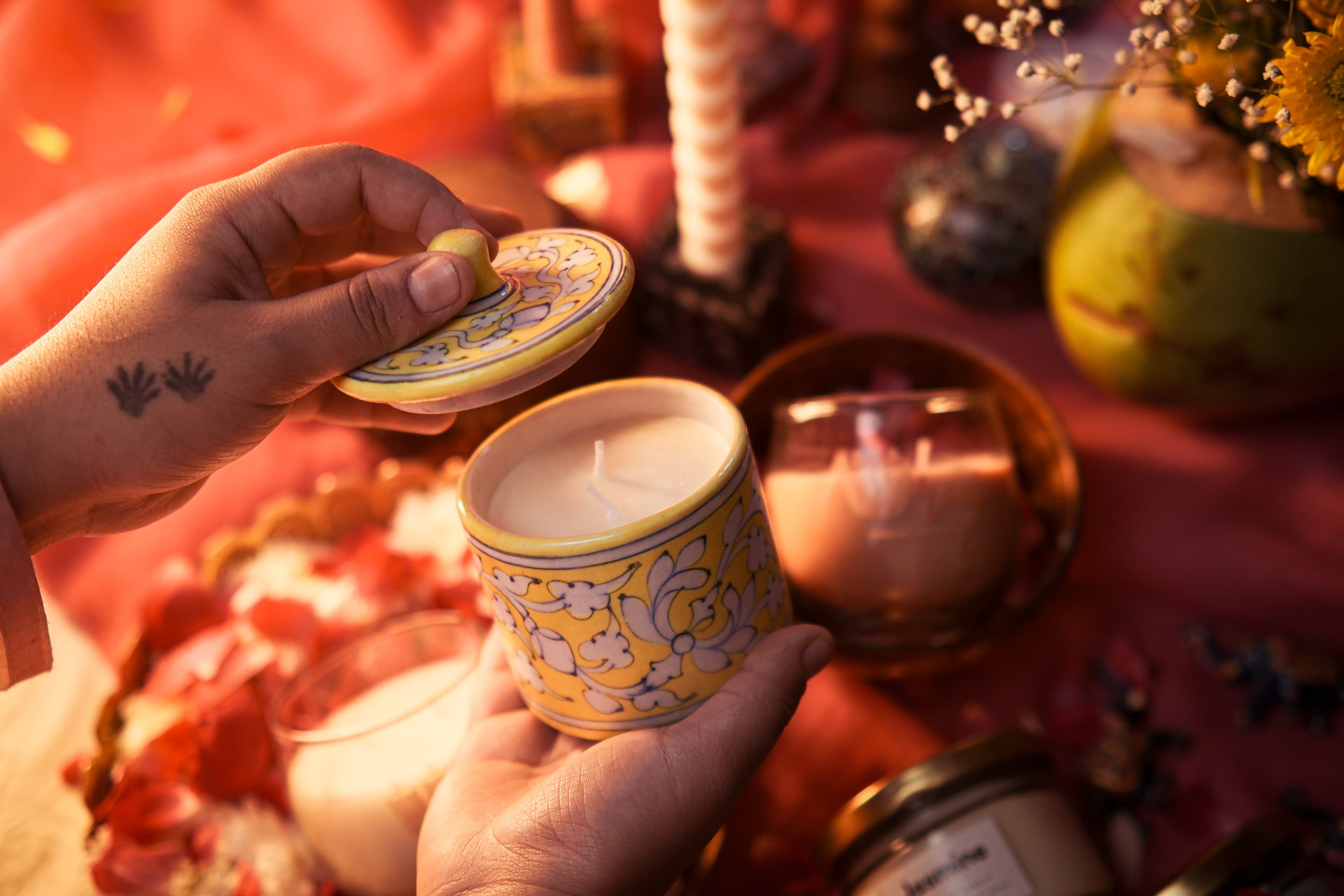 Urooj artisanal candle